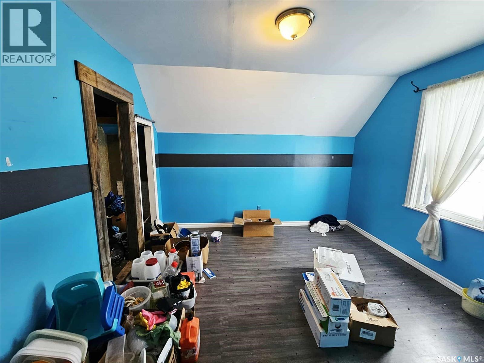 702 Main Street, Broadview, Saskatchewan  S0G 0K0 - Photo 23 - SK995461