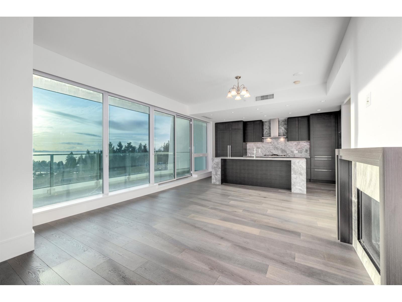 604 1501 Foster Street, White Rock, British Columbia  V4B 0C3 - Photo 1 - R3076854