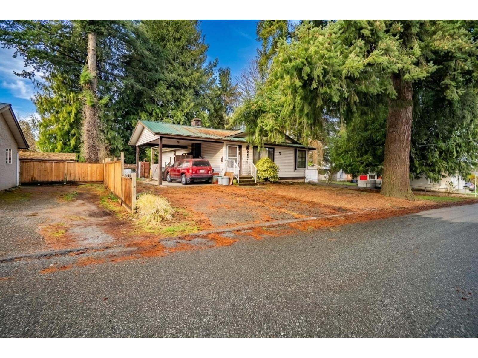 2277 Mouldstade Road, Abbotsford, British Columbia  V2S 3X5 - Photo 2 - R3077713