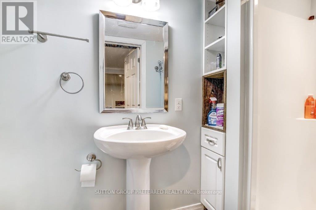 108 Coulter Avenue, Central Elgin, Ontario  N5R 5A7 - Photo 16 - X12681968