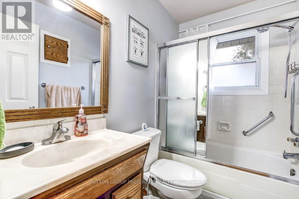 108 Coulter Avenue, Central Elgin, Ontario  N5R 5A7 - Photo 12 - X12681968