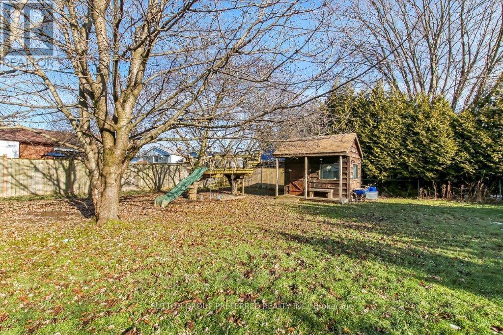 108 Coulter Avenue, Central Elgin, Ontario  N5R 5A7 - Photo 25 - X12681968