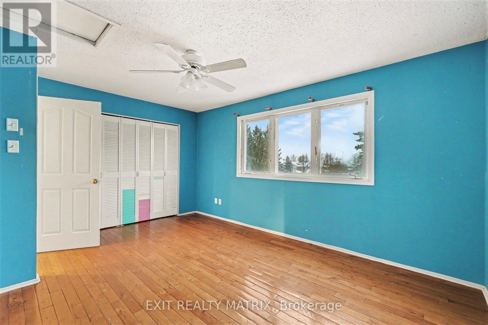 48 Peary Way, Ottawa, Ontario  K2L 1Z8 - Photo 13 - X12681832