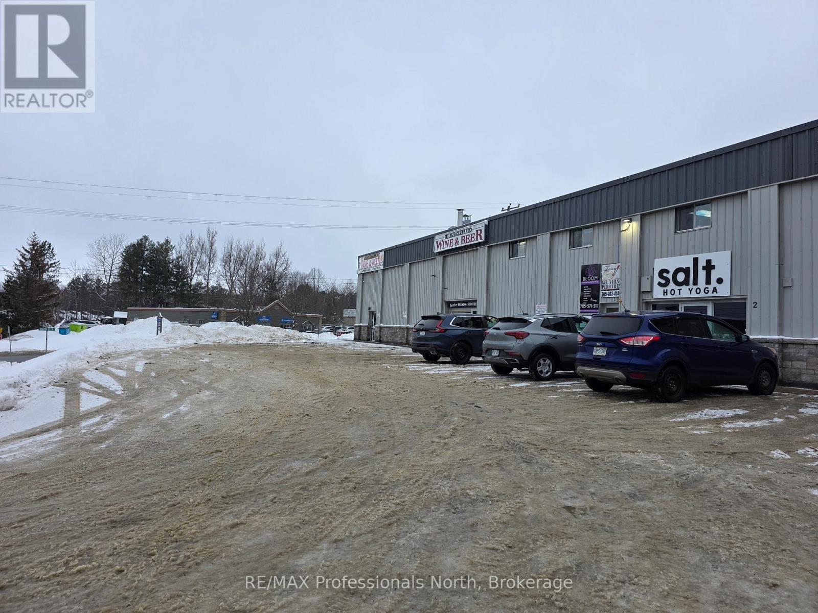 6 - 28 Dairy Lane, Huntsville (Chaffey), Ontario  P1H 1T4 - Photo 2 - X12682326