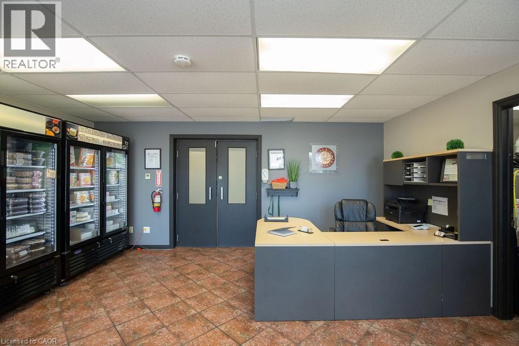 190 Hempstead Drive, Hamilton, Ontario  L8W 2E3 - Photo 8 - 40796517