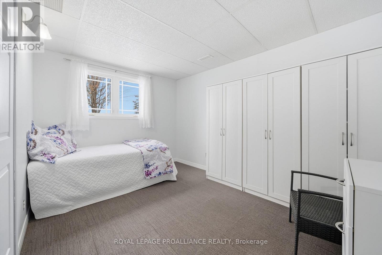 296 Willett Road, Belleville, Ontario  K0K 3E0 - Photo 33 - X12682274