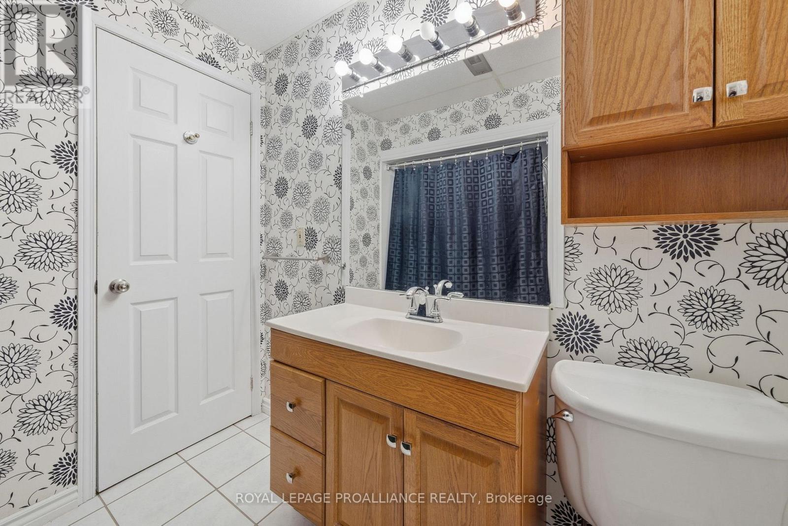 296 Willett Road, Belleville, Ontario  K0K 3E0 - Photo 34 - X12682274