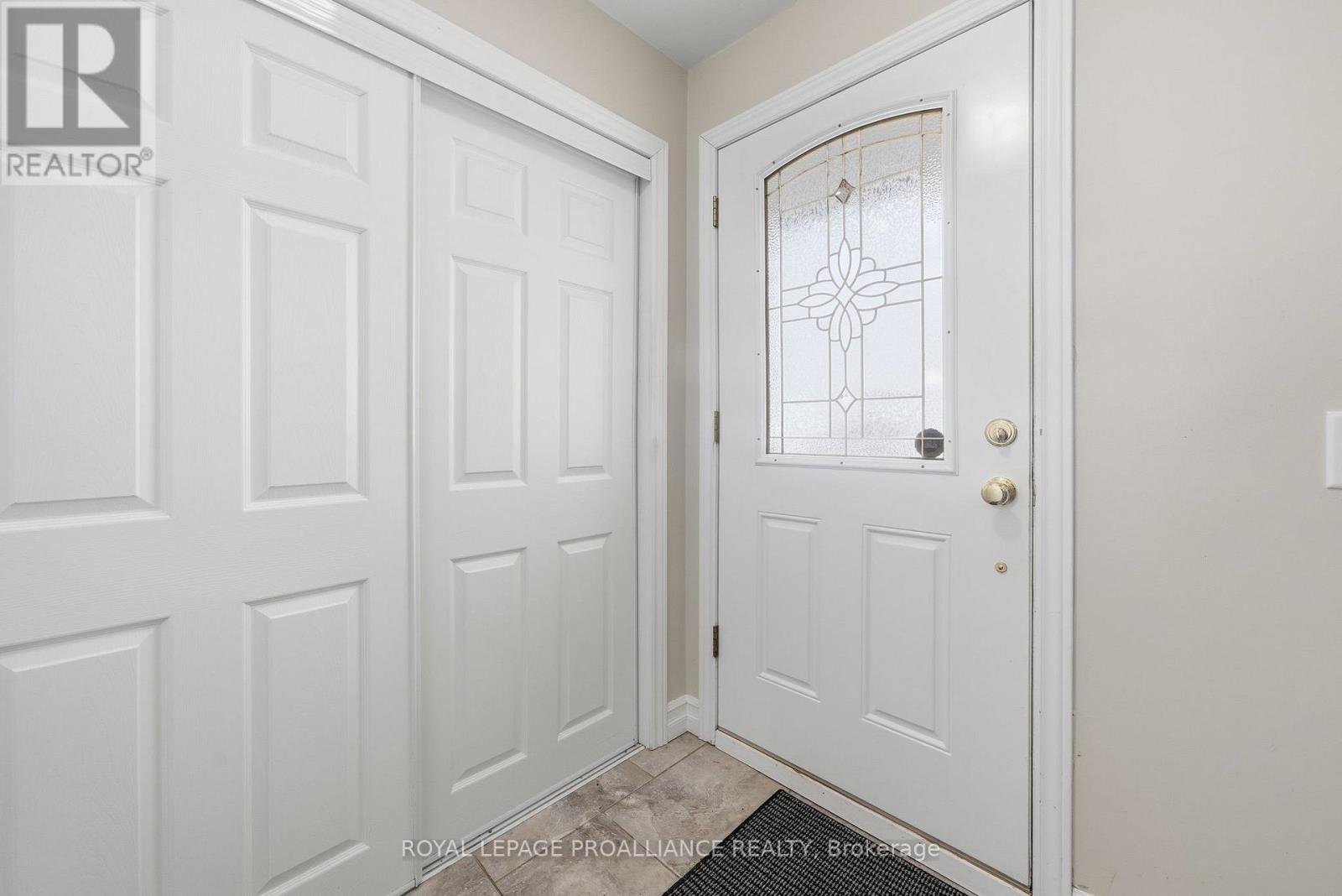 296 Willett Road, Belleville, Ontario  K0K 3E0 - Photo 8 - X12682274