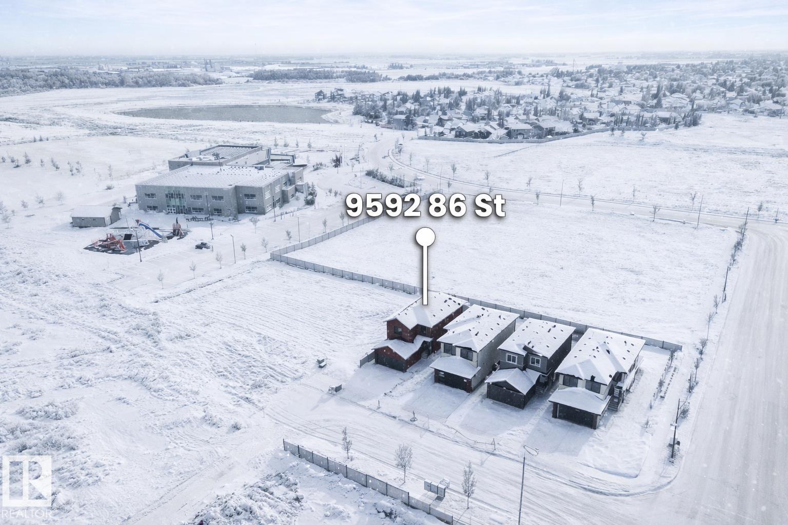 9592 86 ST, Morinville, Alberta