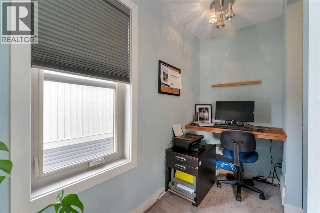 201, 50 Belgian Lane, Cochrane, Alberta  T4C 0Y5 - Photo 23 - A2273464