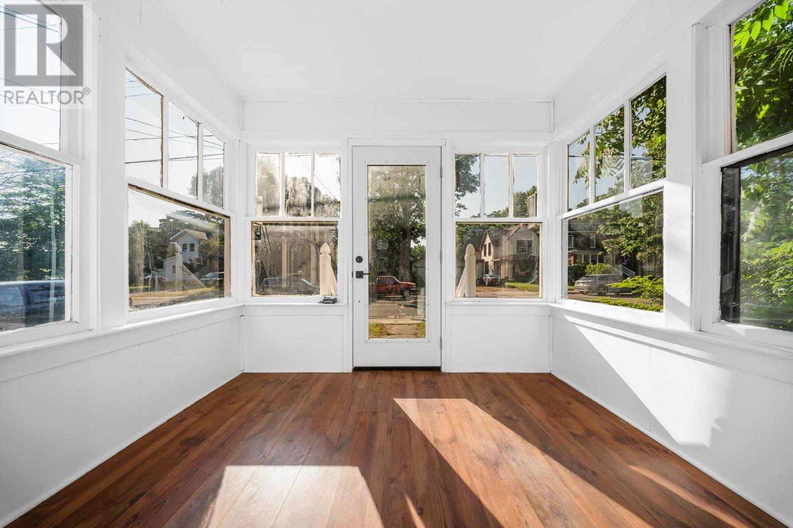 142 Church St, Sault Ste. Marie, Ontario  P6A 3H5 - Photo 7 - SM260072