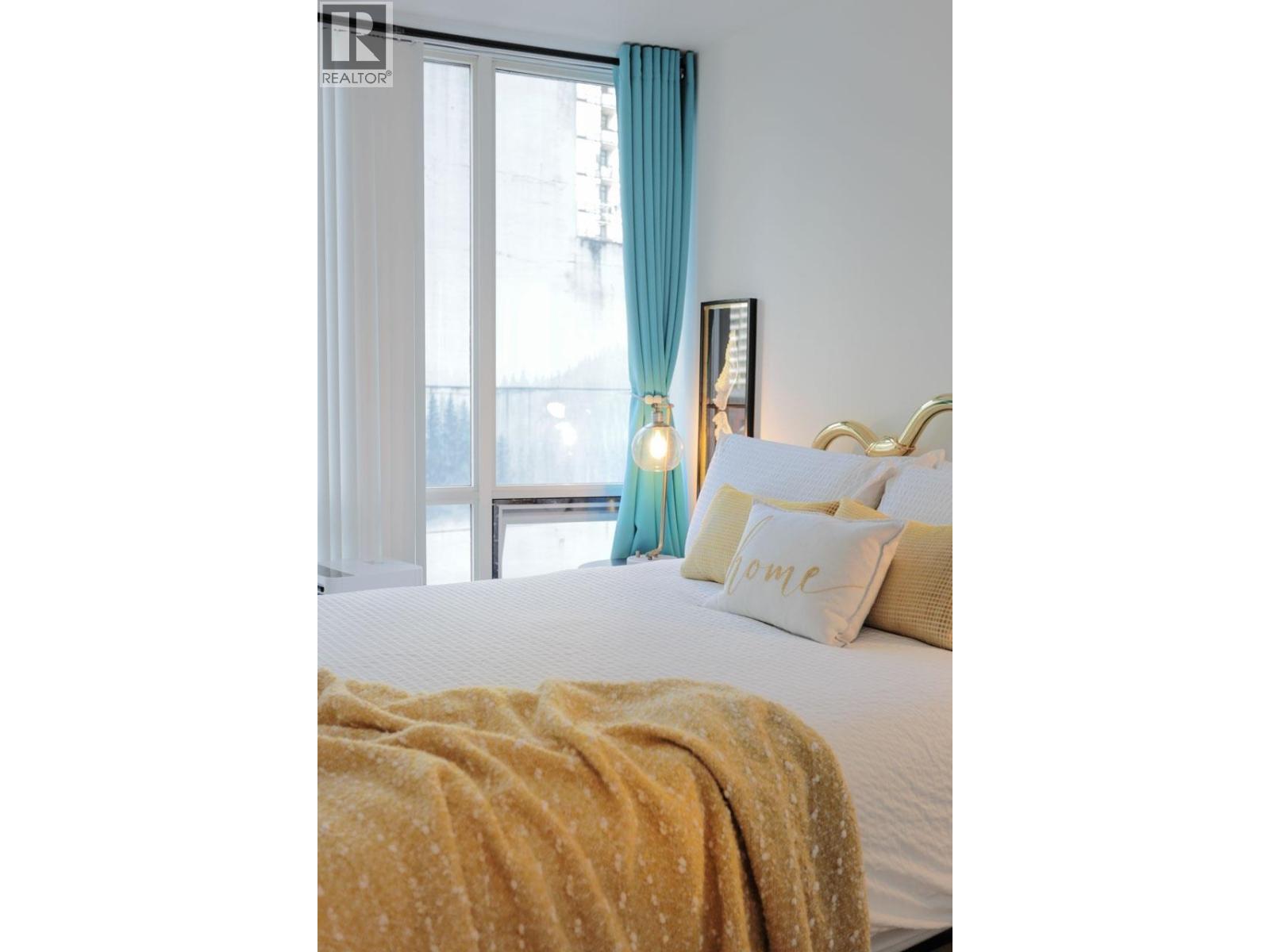 805 1166 Melville Street, Vancouver, British Columbia  V6E 4P5 - Photo 2 - R3077874