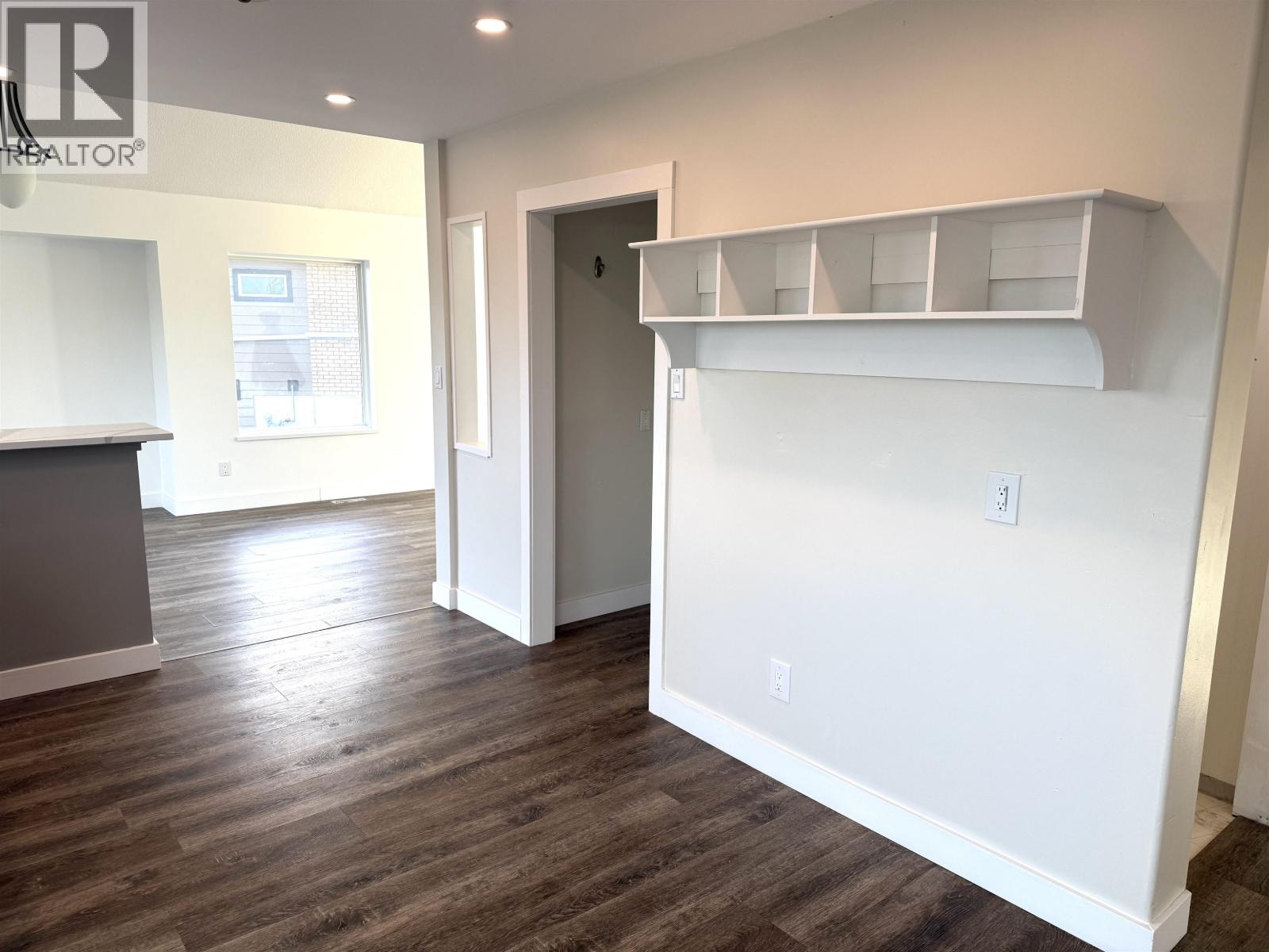 522 Eaglecrest Drive, Gibsons, British Columbia V0N 1V8 - Photo 12 - R3077857