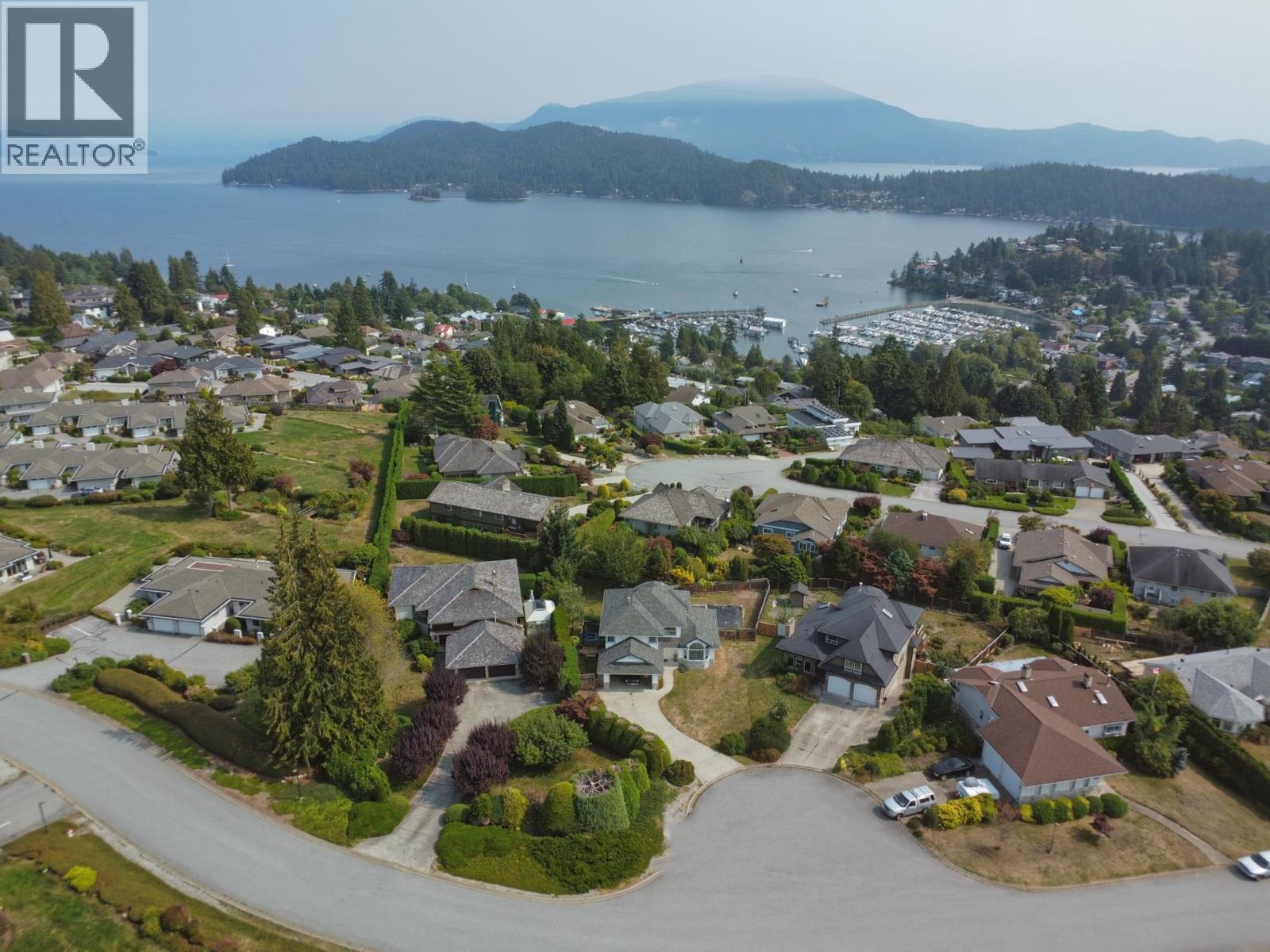 522 Eaglecrest Drive, Gibsons, British Columbia V0N 1V8 - Photo 17 - R3077857