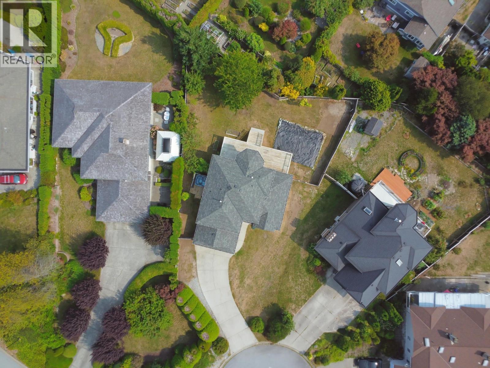 522 Eaglecrest Drive, Gibsons, British Columbia V0N 1V8 - Photo 18 - R3077857