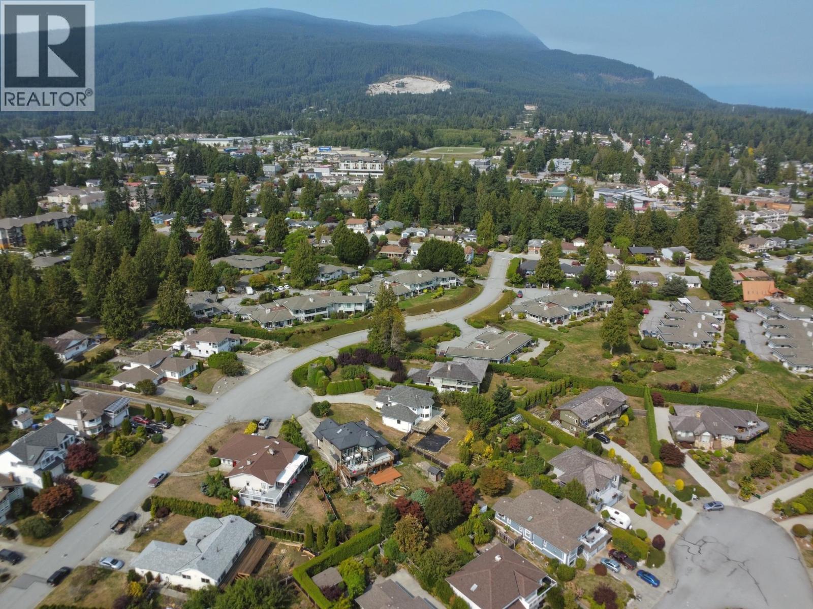 522 Eaglecrest Drive, Gibsons, British Columbia V0N 1V8 - Photo 21 - R3077857