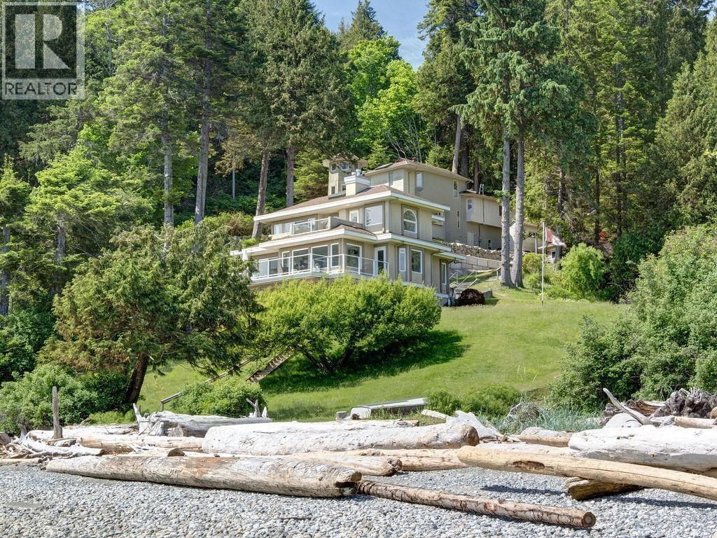 7659 Redrooffs Road, Halfmoon Bay, British Columbia  V7Z 1C4 - Photo 3 - R3077859