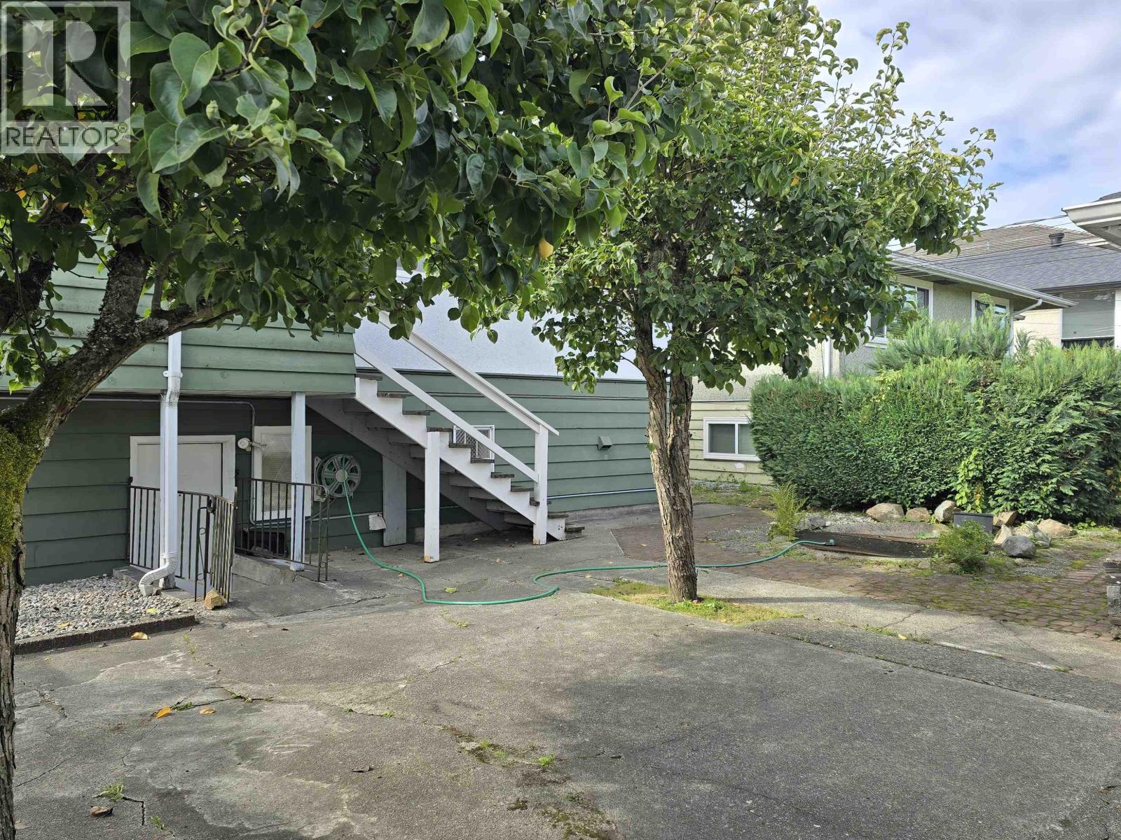 3369 Price Street, Vancouver, British Columbia  V5R 5P8 - Photo 3 - R3077864