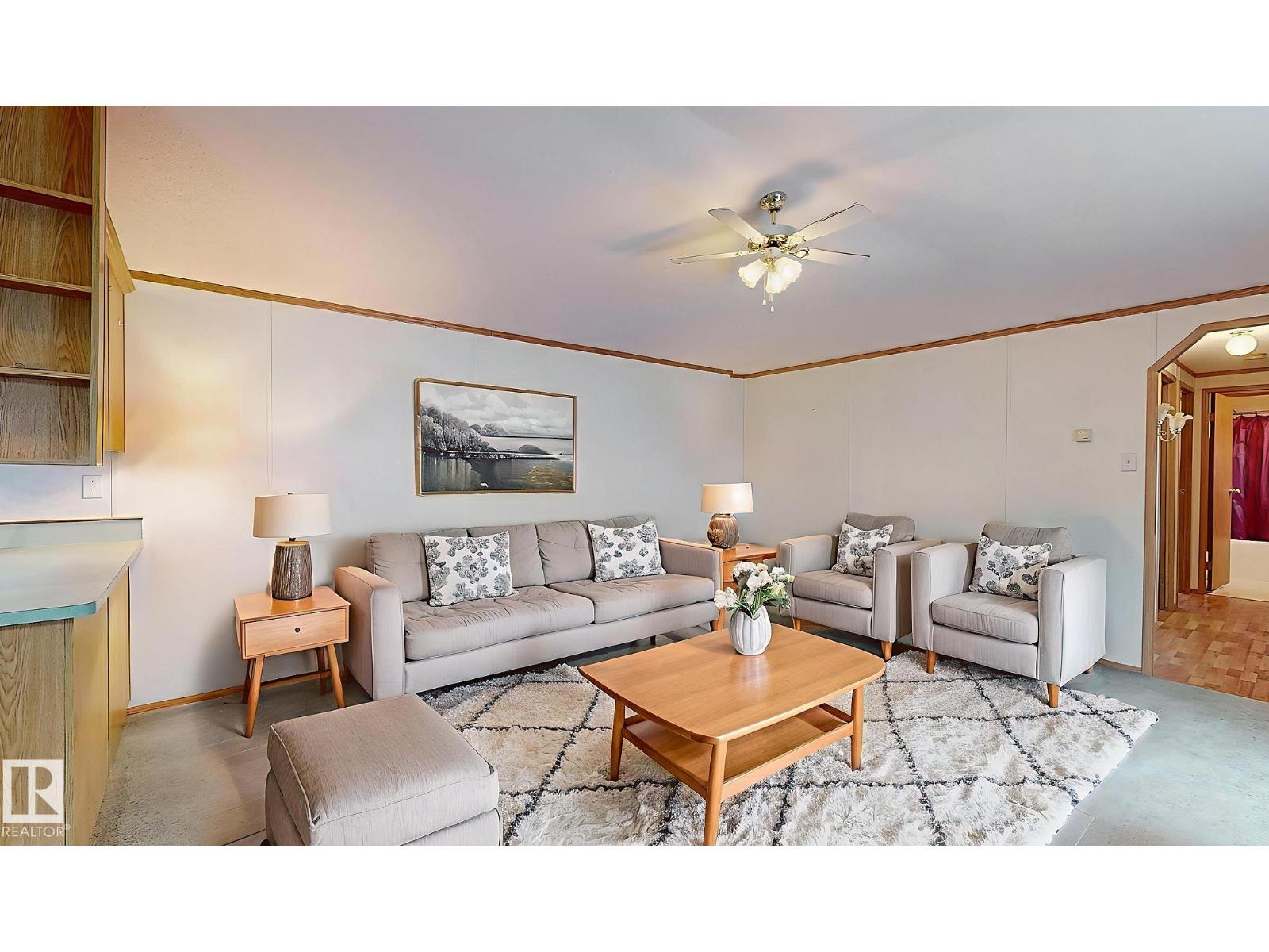 2925 Lakewood Dr Nw, Edmonton, Alberta  T5S 1T7 - Photo 12 - E4468935