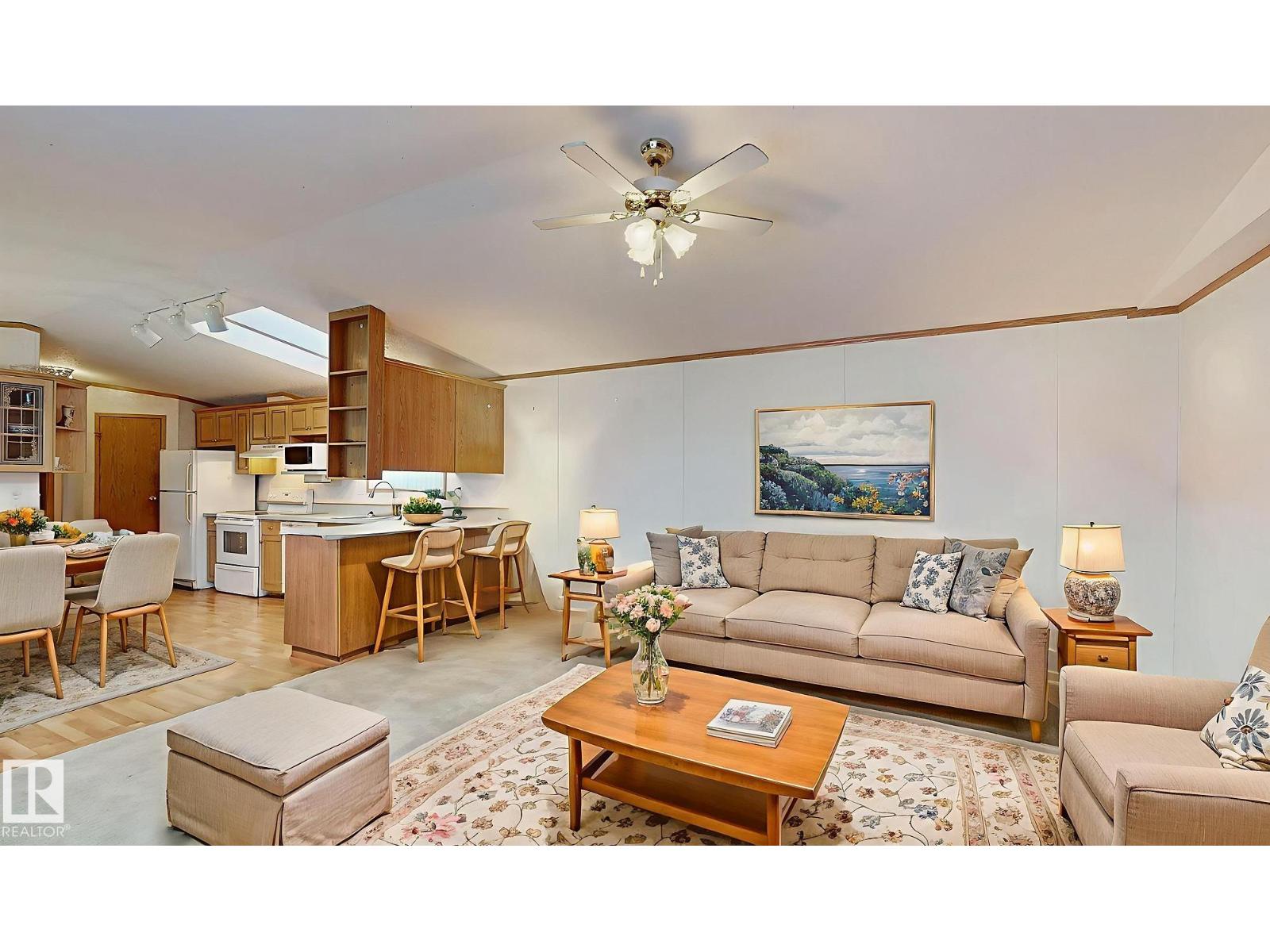 2925 Lakewood Dr Nw, Edmonton, Alberta  T5S 1T7 - Photo 3 - E4468935