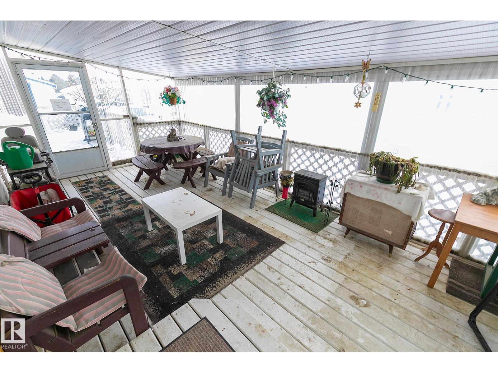 2925 Lakewood Dr Nw, Edmonton, Alberta  T5S 1T7 - Photo 31 - E4468935