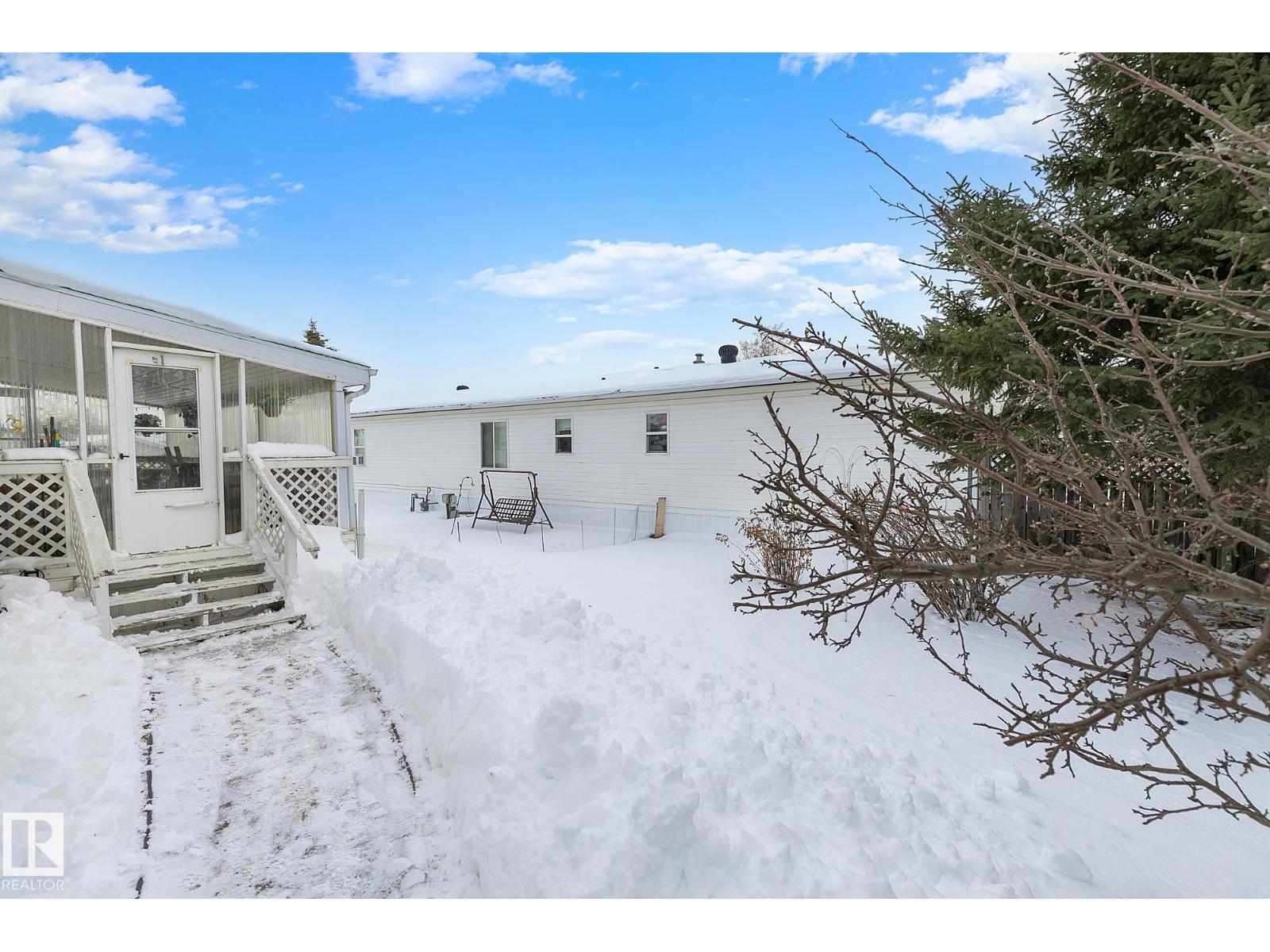 2925 Lakewood Dr Nw, Edmonton, Alberta  T5S 1T7 - Photo 34 - E4468935