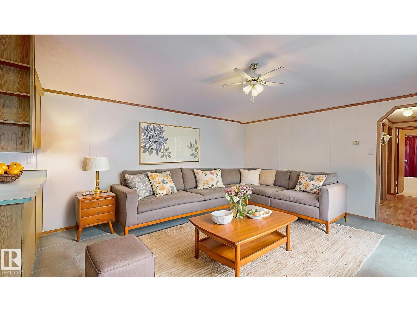 2925 Lakewood Dr Nw, Edmonton, Alberta  T5S 1T7 - Photo 14 - E4468935