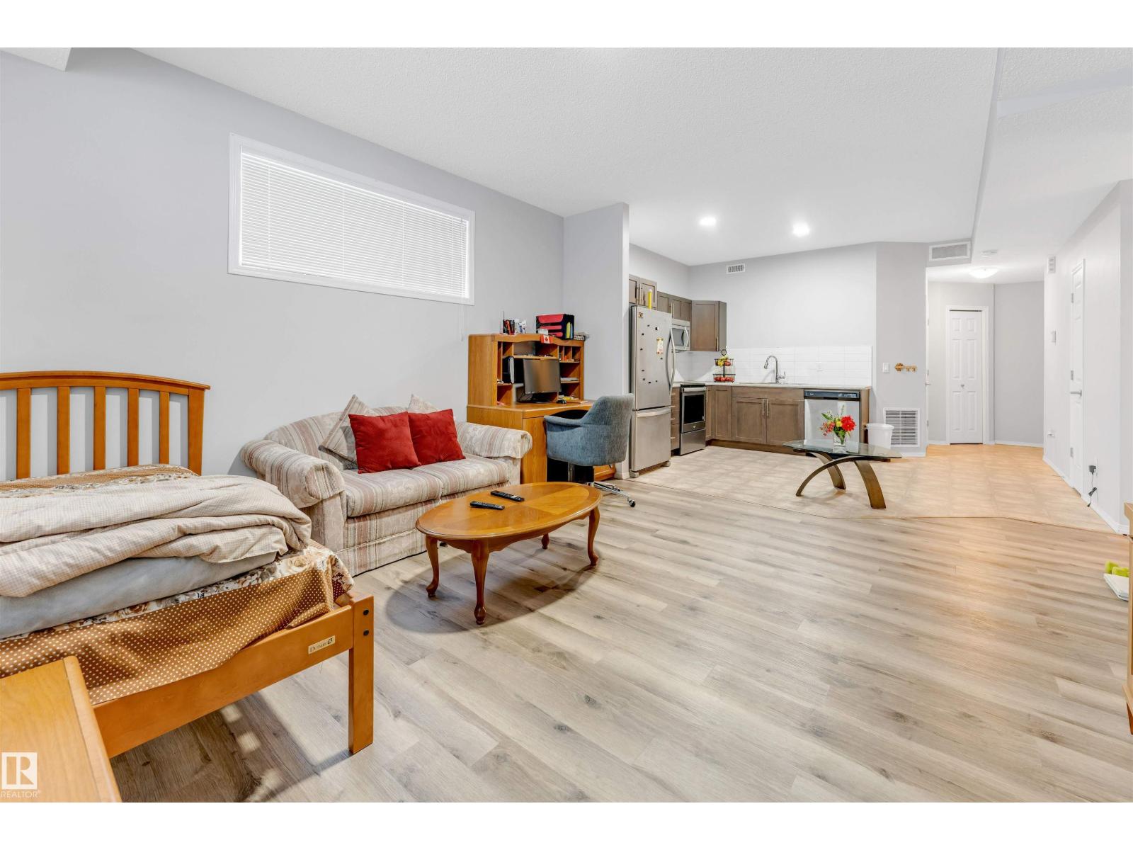 #6 6520 2 Av Sw, Edmonton, Alberta T6X 1S4 - Photo 11 - E4469601