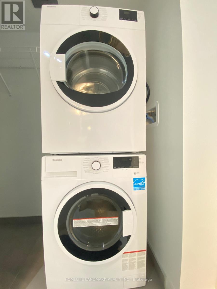 2216 - 8 Wellesley Street W, Toronto, Ontario  M4Y 0J5 - Photo 12 - C12682320