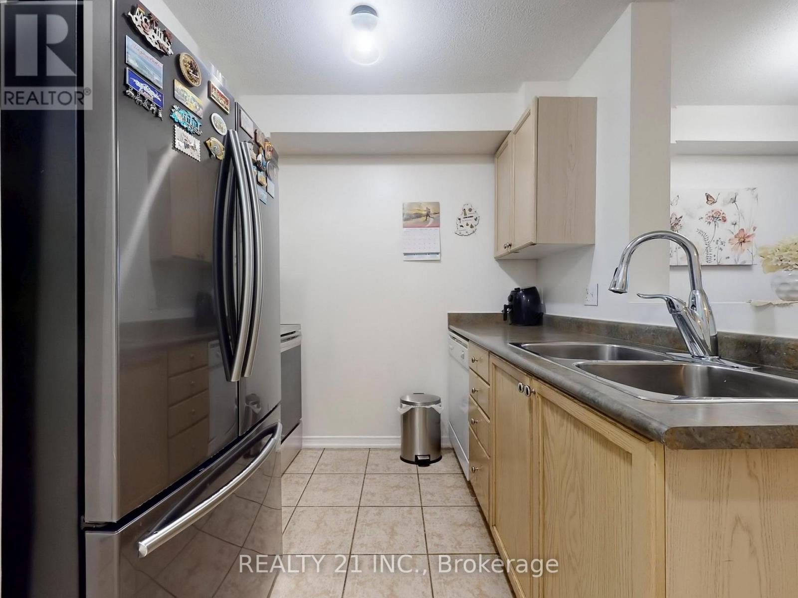 123 - 684 Warden Avenue, Toronto, Ontario  M1L 4W4 - Photo 17 - E12682292