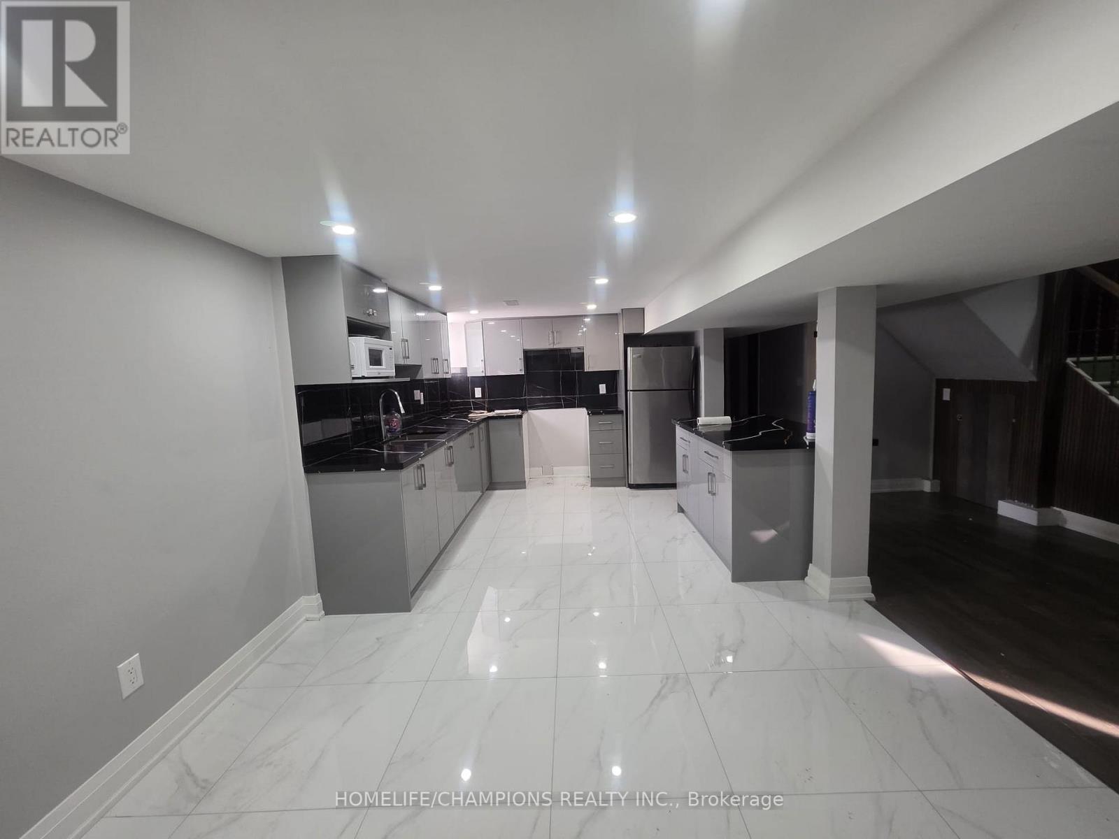 36 Galsworthy Avenue, Toronto, Ontario  M1R 2N6 - Photo 19 - E12682342