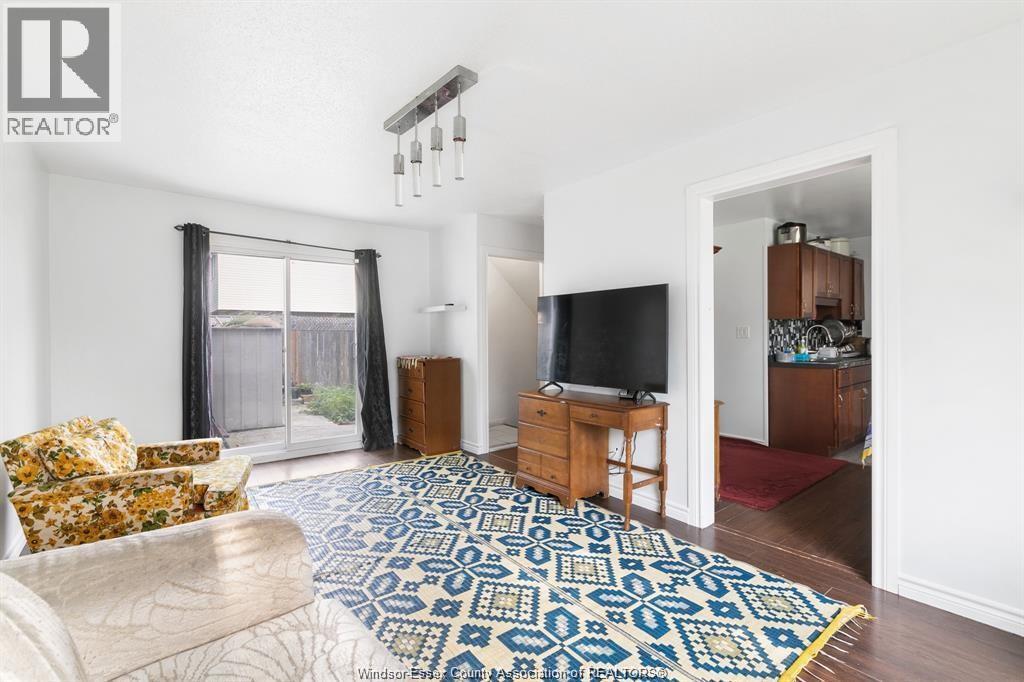 1319 Bayswater Crescent, Windsor, Ontario  N8S 4K4 - Photo 2 - 26000708