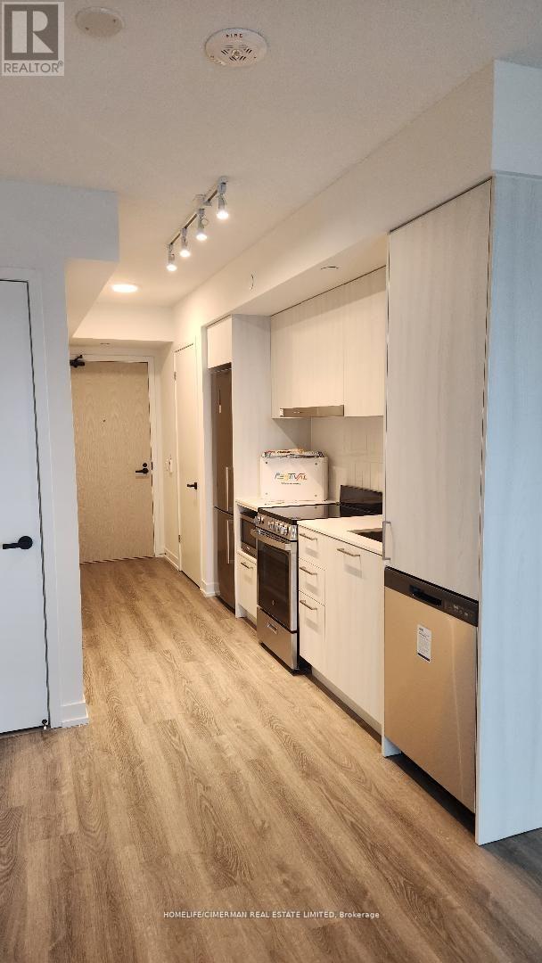 1602 - 195 Commerce Street, Vaughan, Ontario  L4K 0P9 - Photo 5 - N12682282