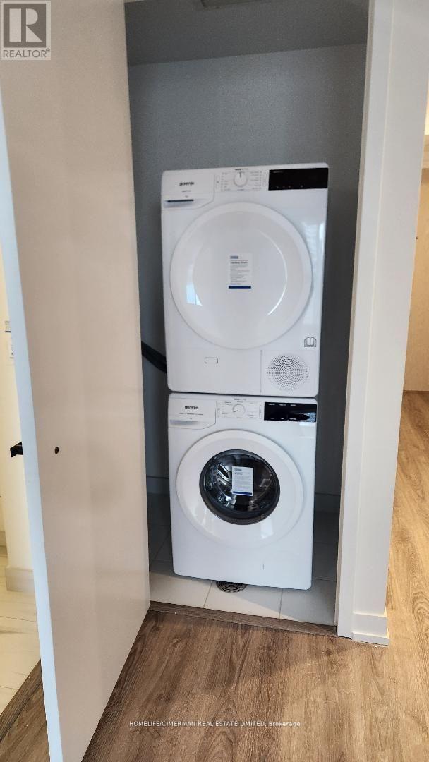 1602 - 195 Commerce Street, Vaughan, Ontario  L4K 0P9 - Photo 6 - N12682282