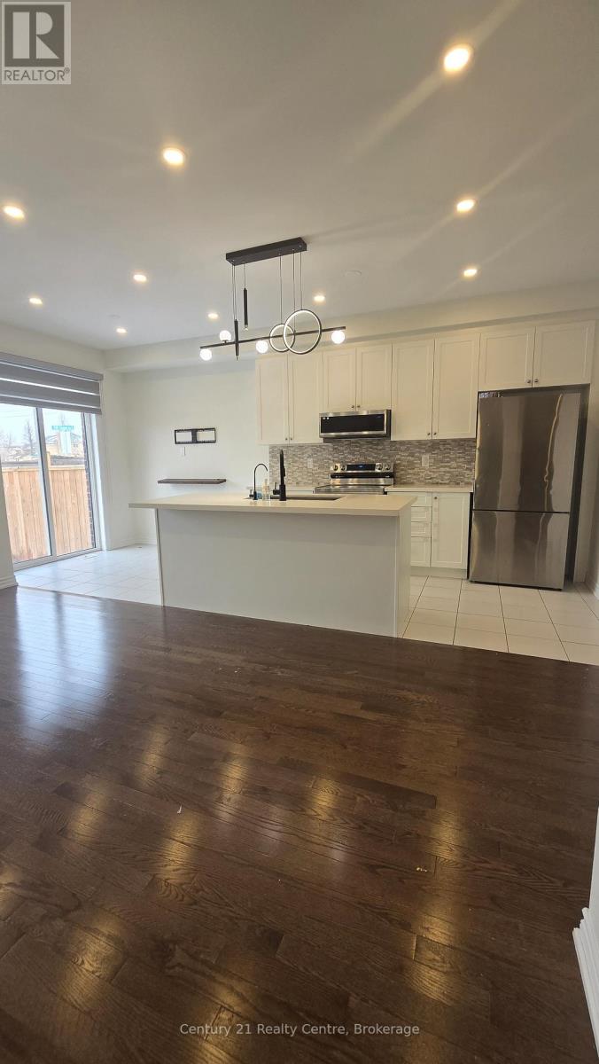 86 Sutcliffe Drive, Whitby, Ontario  L1R 0R1 - Photo 8 - E12680968