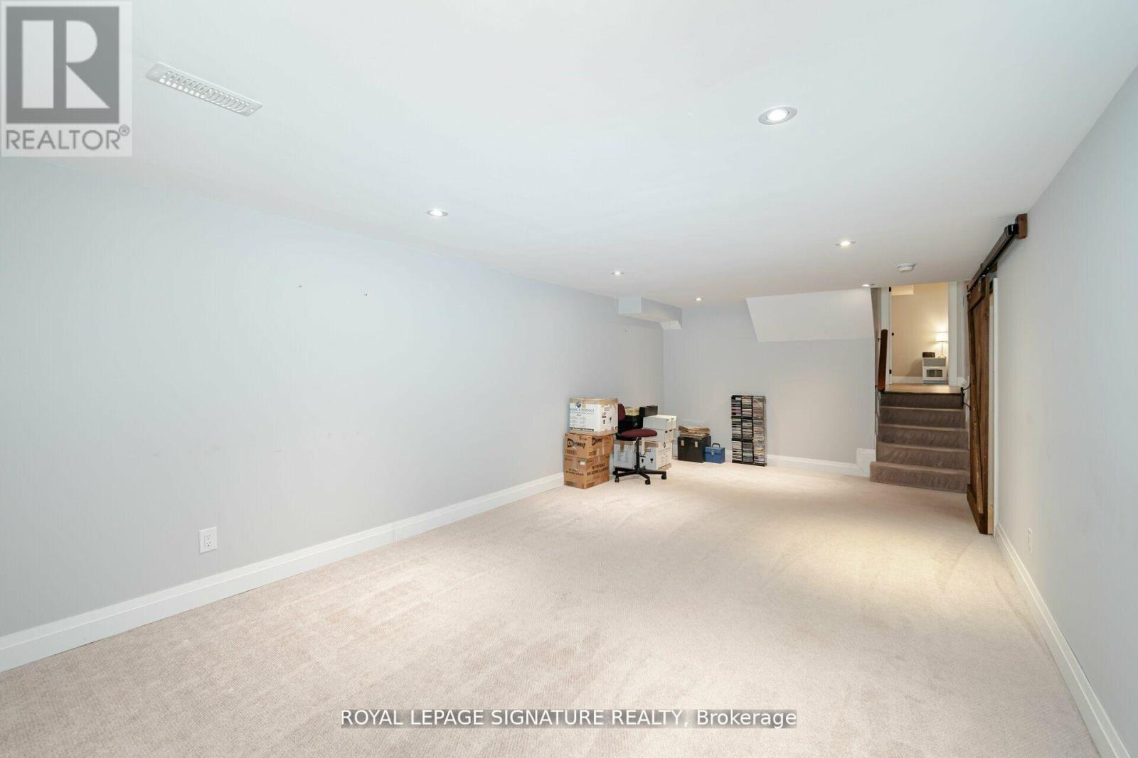 2497 Wyatt Street, Oakville, Ontario  L6L 2M7 - Photo 25 - W12682286