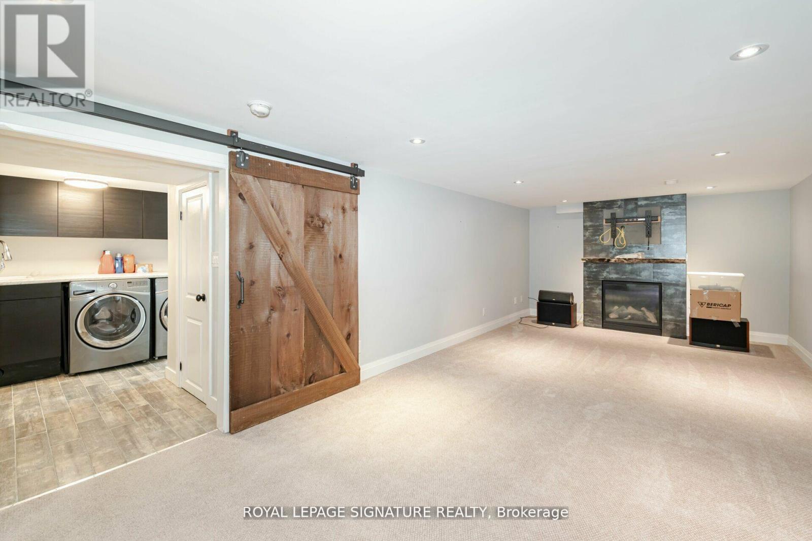 2497 Wyatt Street, Oakville, Ontario  L6L 2M7 - Photo 26 - W12682286