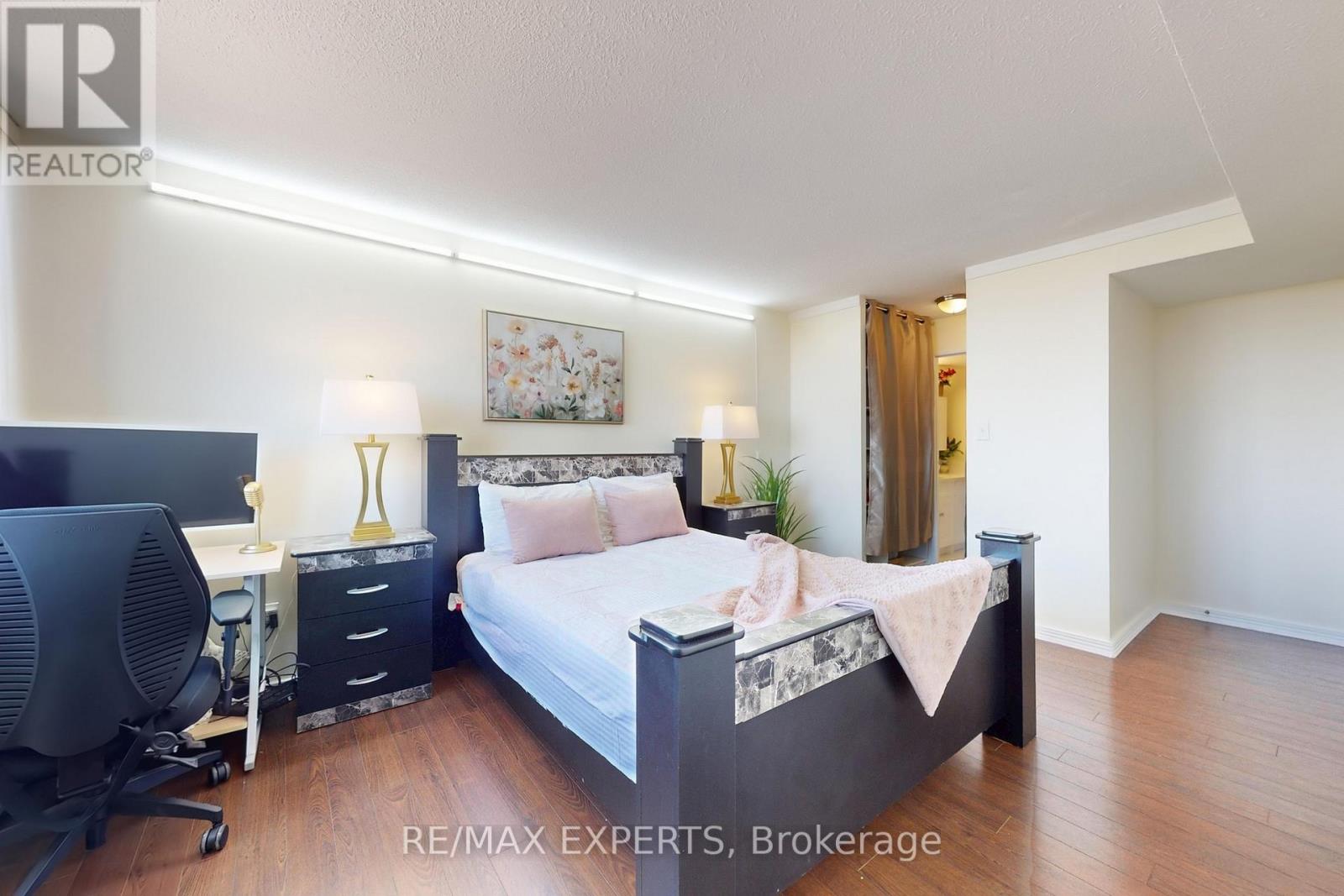 1603 - 10 Markbrook Lane, Toronto, Ontario  M9V 5E3 - Photo 24 - W12682328