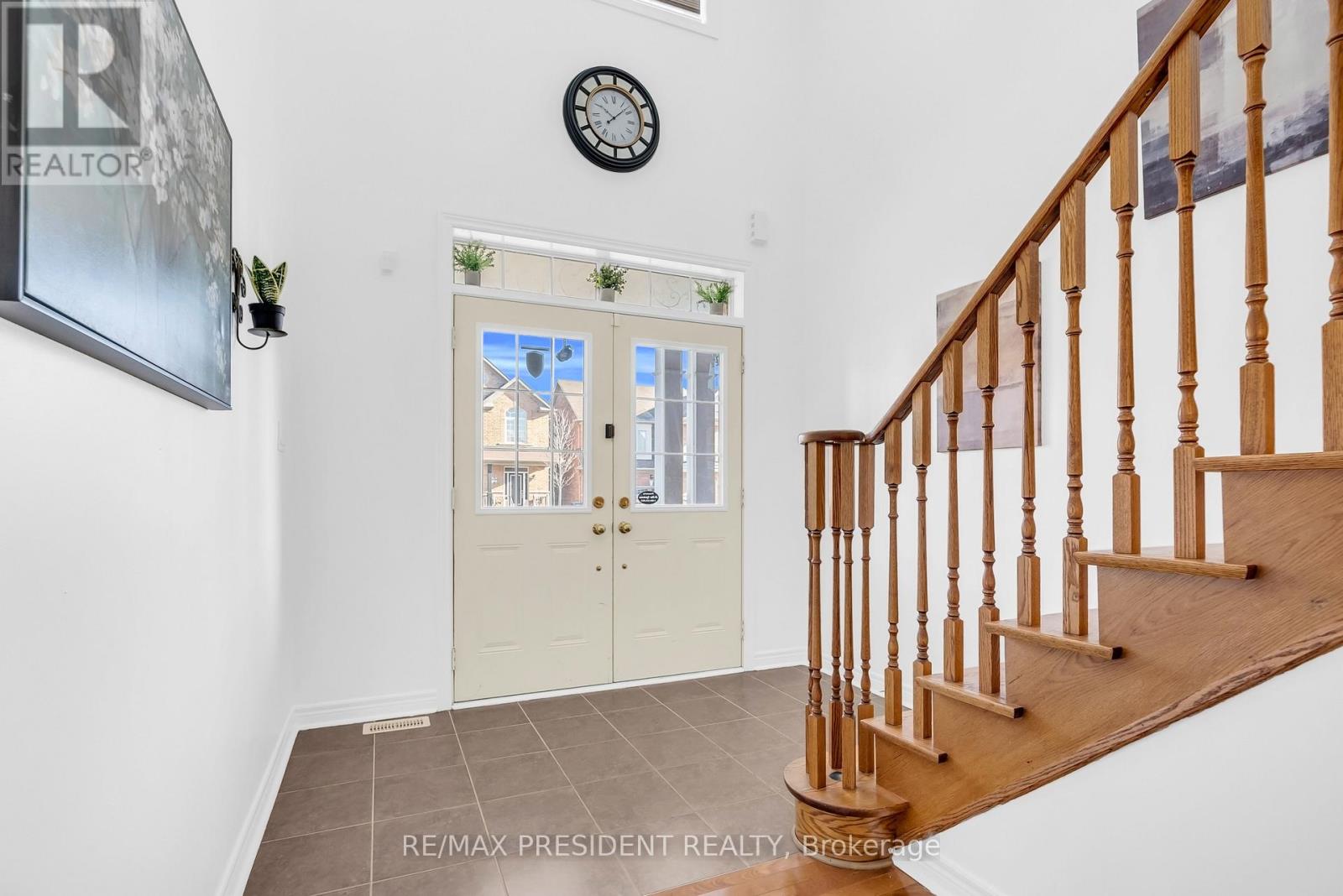 146 George Robinson Drive, Brampton, Ontario  L6Y 2X6 - Photo 6 - W12682340