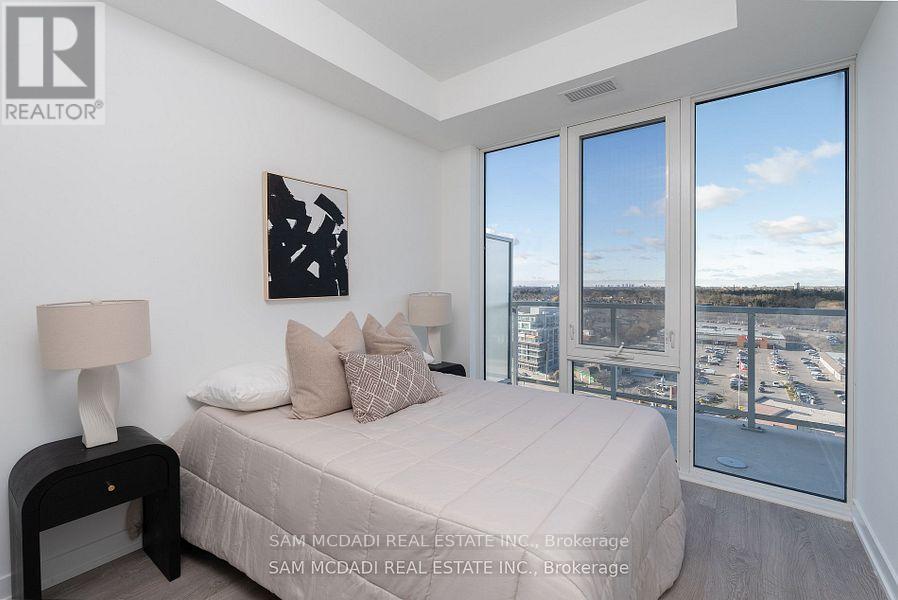 1412 - 220 Missinihe Way, Mississauga, Ontario  L5H 0A9 - Photo 11 - W12682348