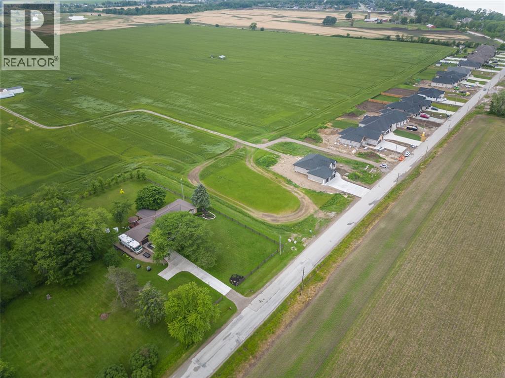 3781 QUEEN (EXTENDED LOT) STREET Plympton-Wyoming Ontario Canada N0N1E0 5