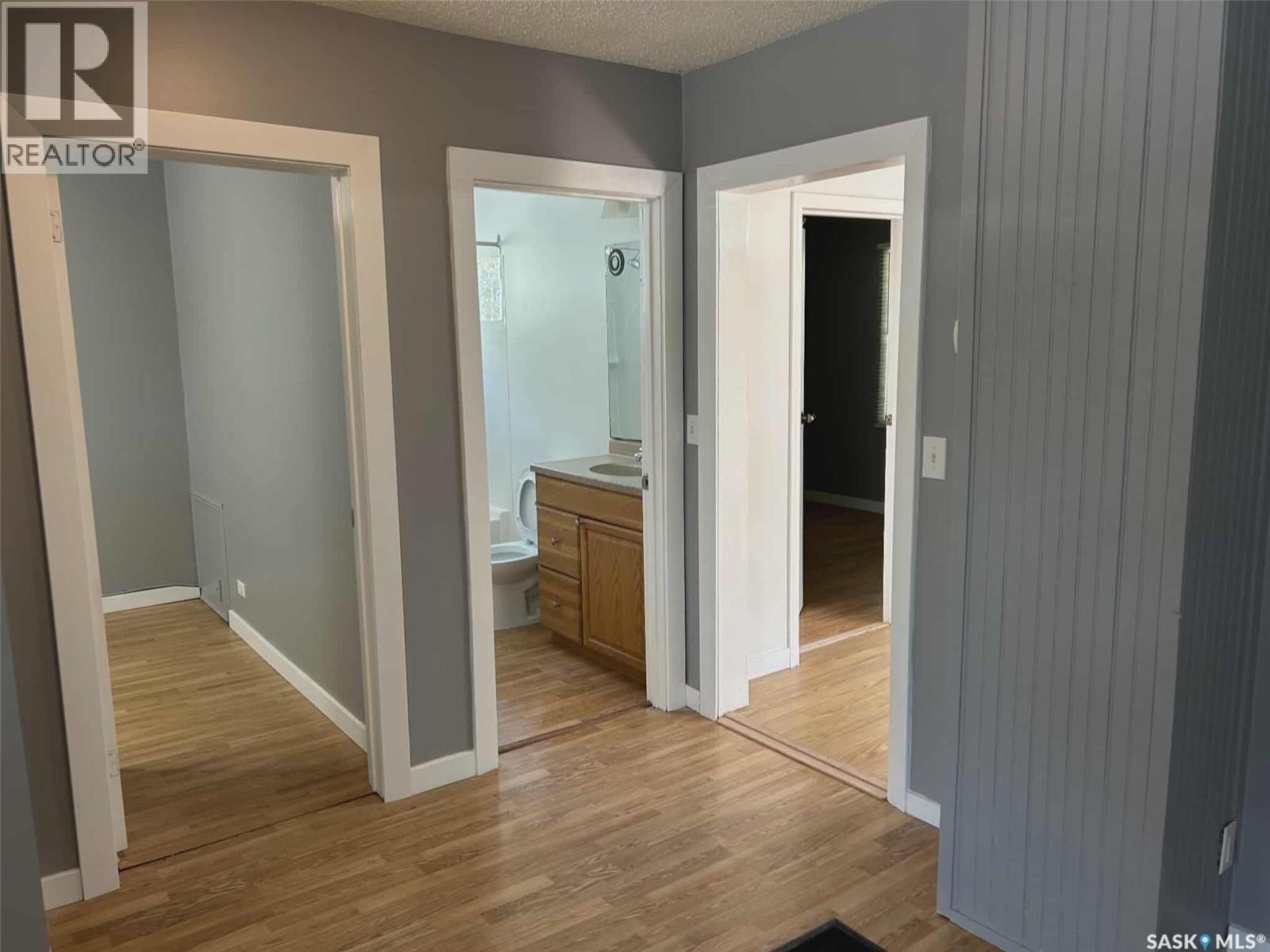 623 St Mary Street, Esterhazy, Saskatchewan  S0A 0X0 - Photo 7 - SK026372