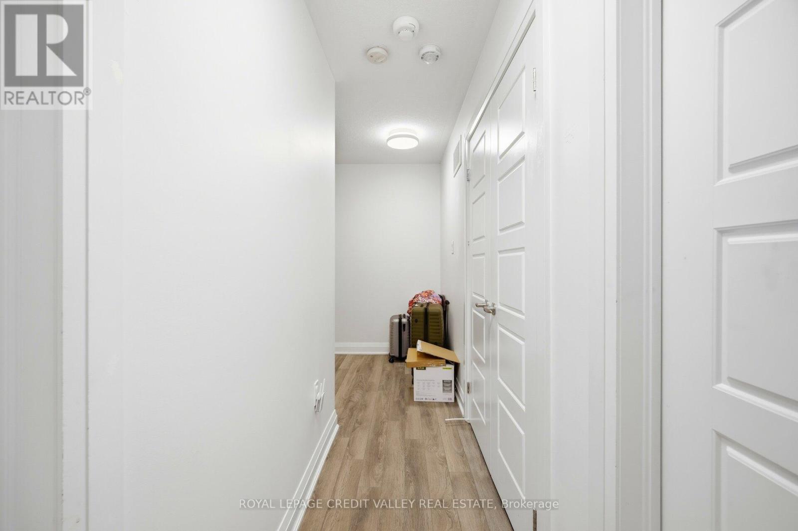 565 Goldenrod Lane, Kitchener, Ontario  N2R 0L7 - Photo 26 - X12682270