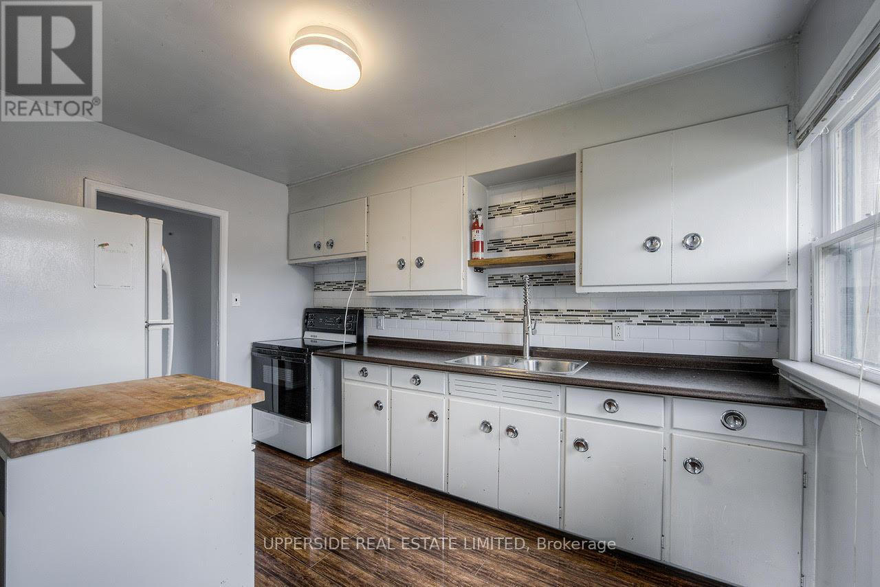 7 Balmoral Drive, Kitchener, Ontario  N2M 2J7 - Photo 15 - X12682304