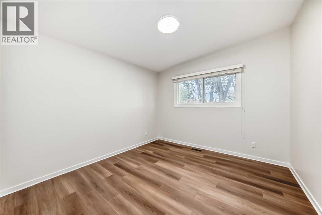 6525 58 Street Nw, Calgary, Alberta  T3A 2A4 - Photo 12 - A2265596