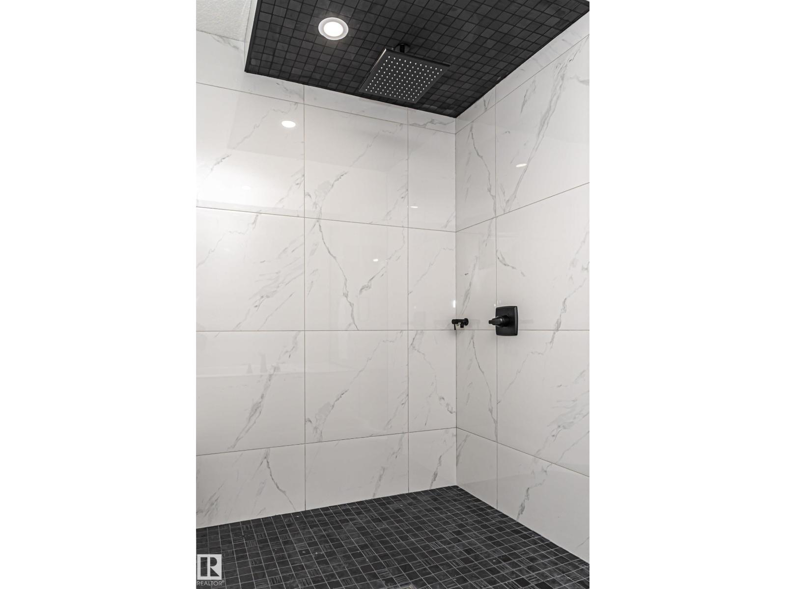 9622 86 St Nw, Edmonton, Alberta  T6C 3E9 - Photo 38 - E4469603