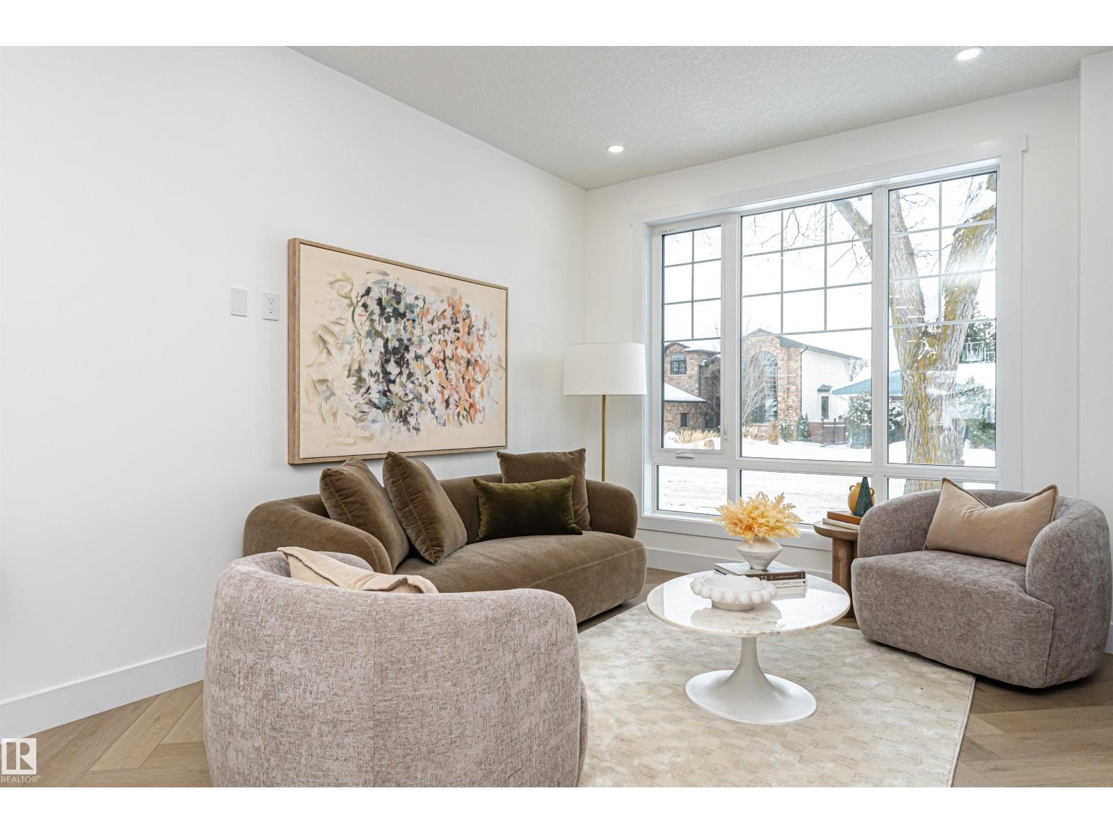 9622 86 St Nw, Edmonton, Alberta  T6C 3E9 - Photo 5 - E4469603