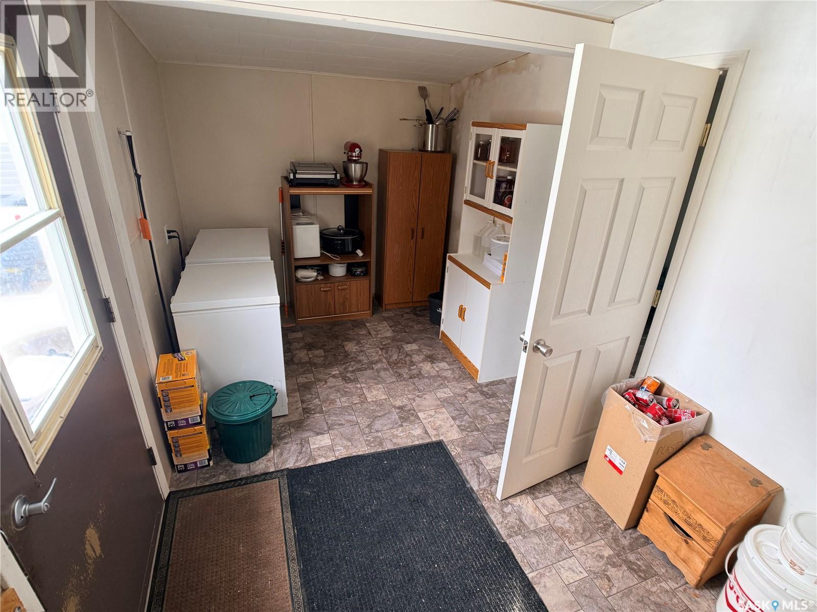 416 Ewen Street, Oxbow, Saskatchewan  S0C 2B0 - Photo 24 - SK026355