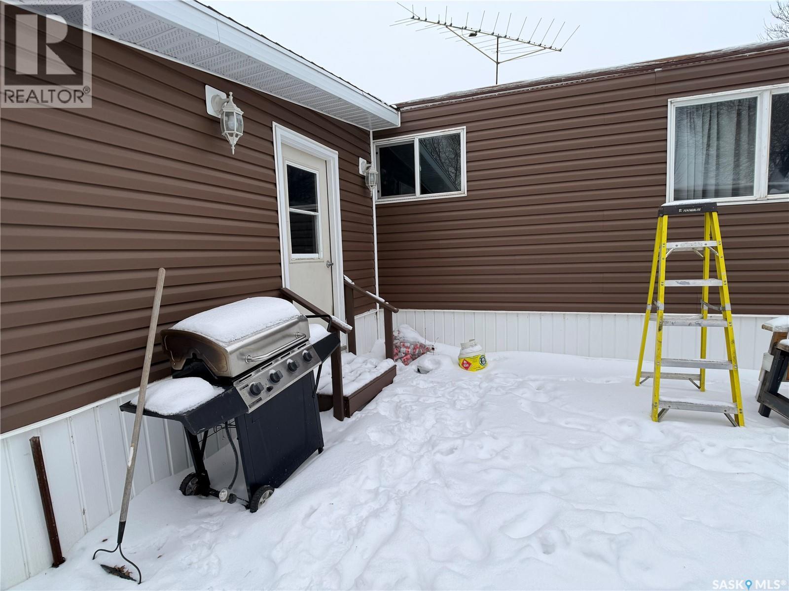 416 Ewen Street, Oxbow, Saskatchewan  S0C 2B0 - Photo 29 - SK026355