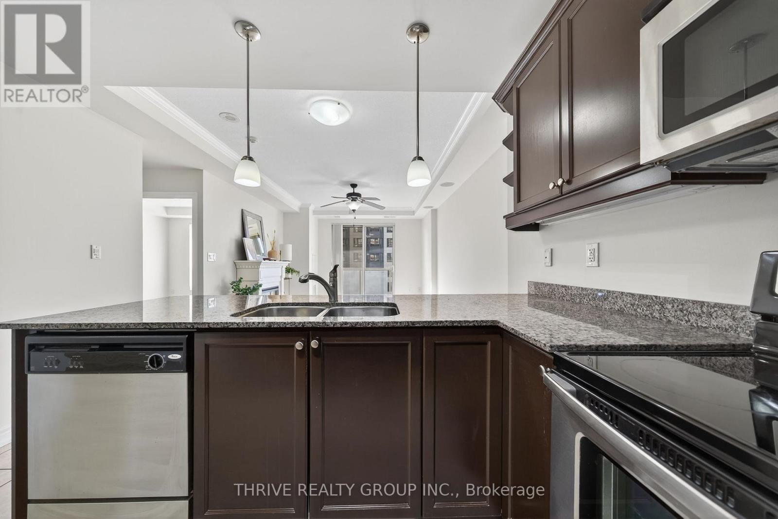 Photo 16 of 27 for 514 - 1030 Coronation Drive